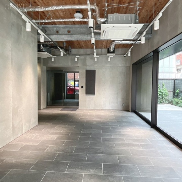 mirio神保町 エントランスホール