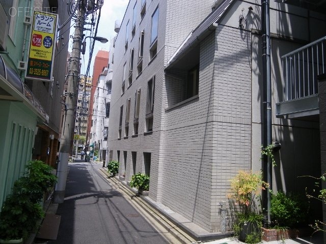 ゆまにビル IMGP3924 (640x480).jpg