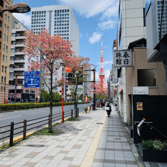 KDX三田ビル 桜田通り面す