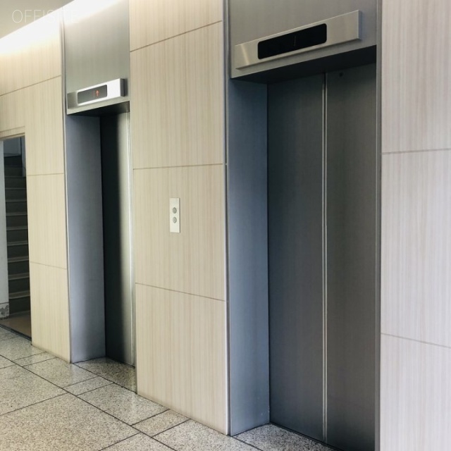 西池袋パークフロントビル エレベーター