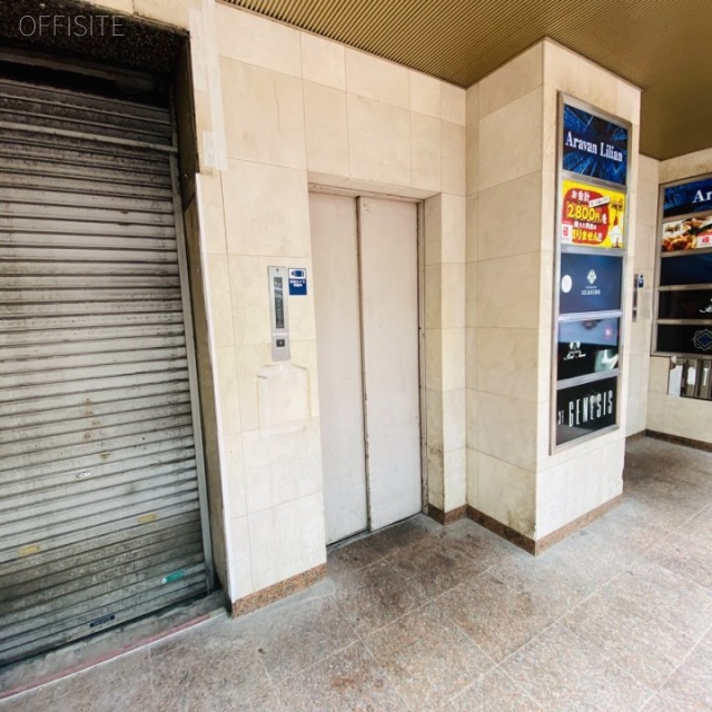 三経33ビル エレベーター