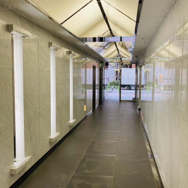 片帆ビル エントランス