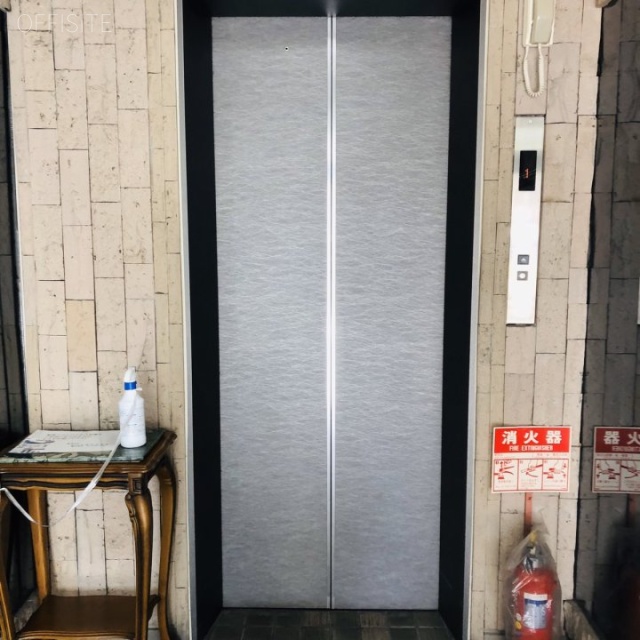 クリエイトビル エレベーター