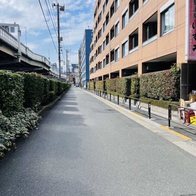 オフィス大岩 前面道路