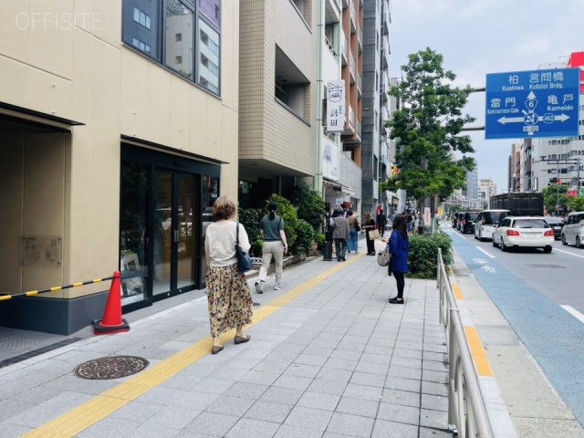 VORT浅草江戸通り 前面歩道
