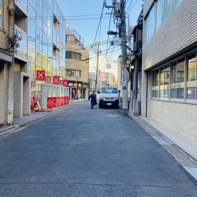 エチゴヤ(越後屋)ビル ビル前面道路