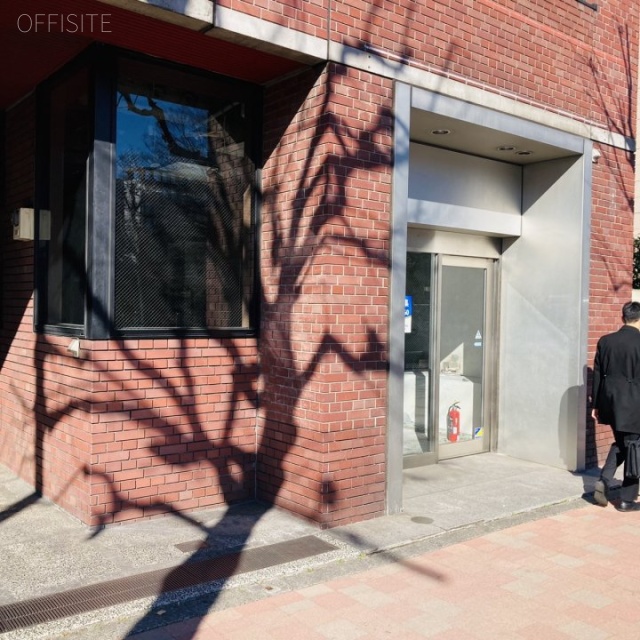 市ヶ谷クロスプレイス 外観