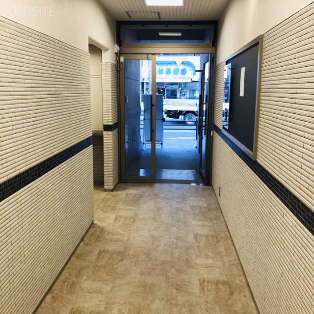 赤坂スバルビル エントランス