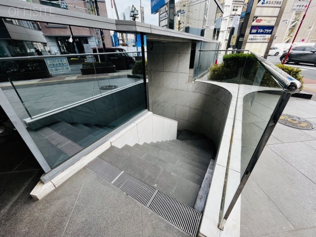 ORE大宮ビル 階段