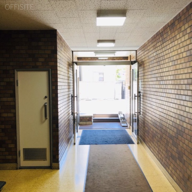 十全ビル本館・新館 エントランス