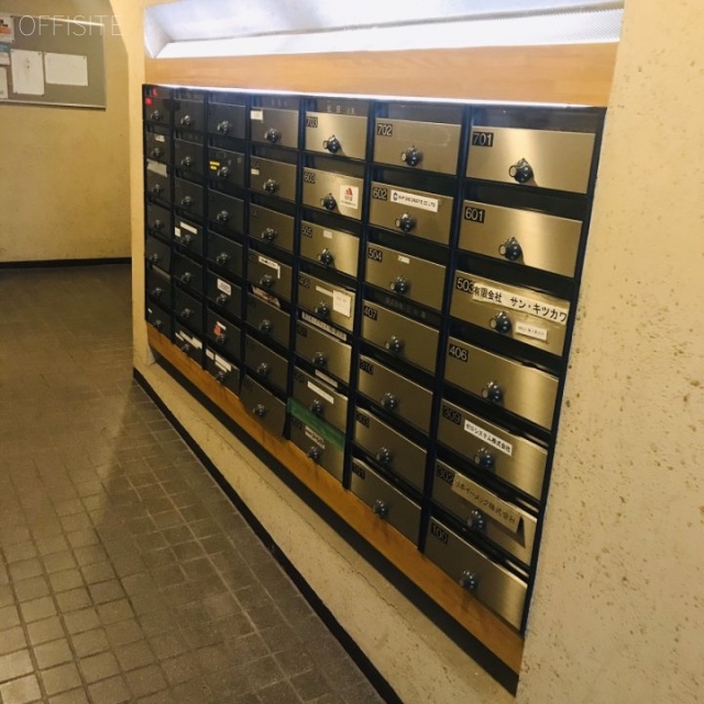 ライオネス浜松町 郵便受け