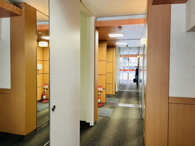 ジブラルタル大井ビル エントランス