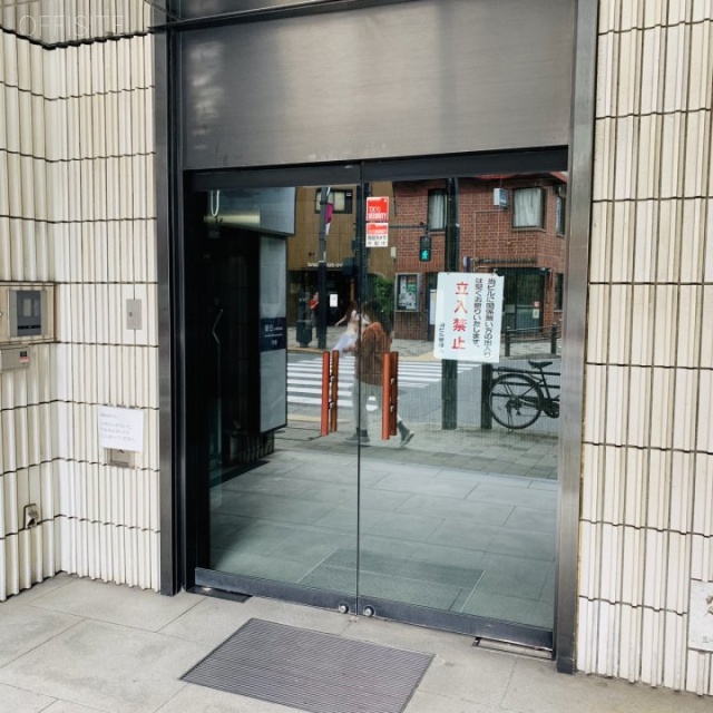 アジミックビル エントランス