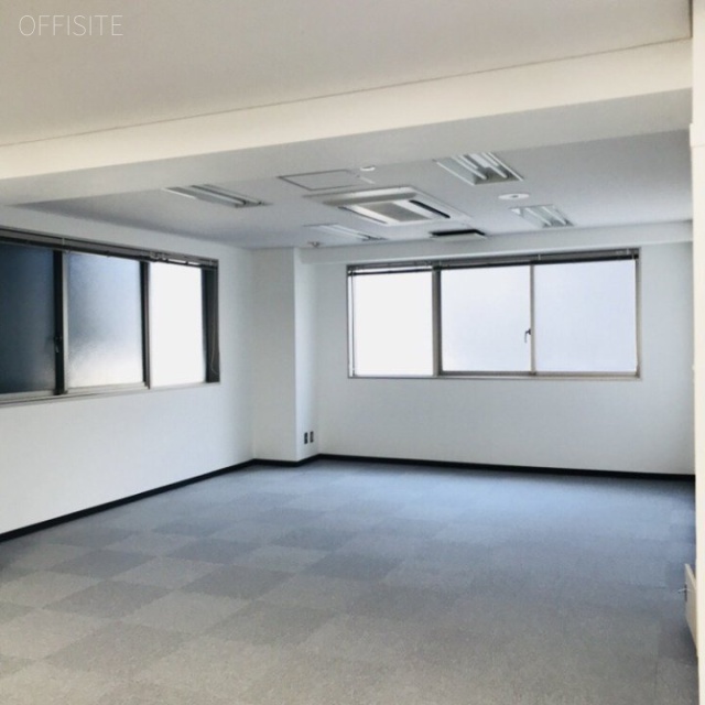 池袋オンダビル 室内