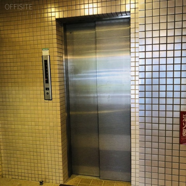 スリーエフビル エントランス