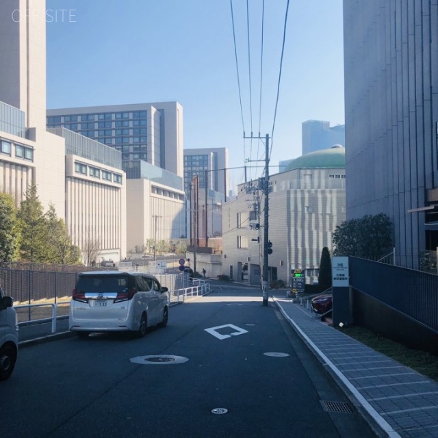 アイオス永田町(Aios永田町) ビル前面道路