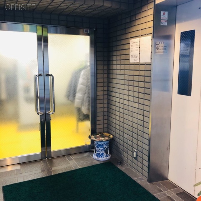 友成フォーサイトビル エントランス