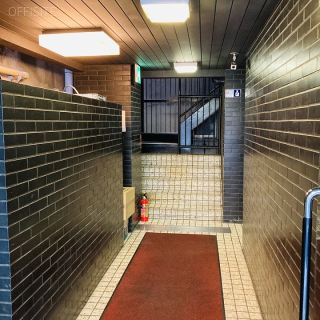 木村ビル エントランス