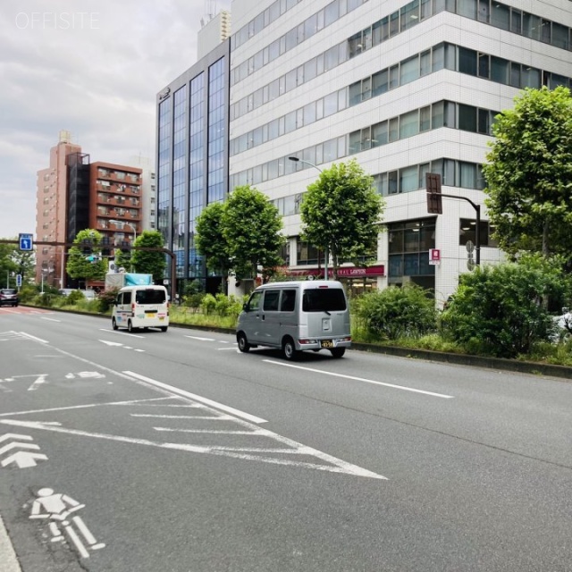 茅場町イーストスクエア 前面道路