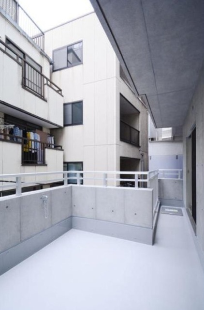 Grado Nishiazabu バルコニー