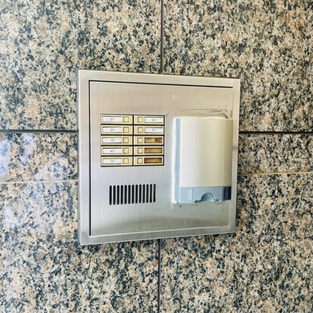 第2DMJビル インターホンと機械警備