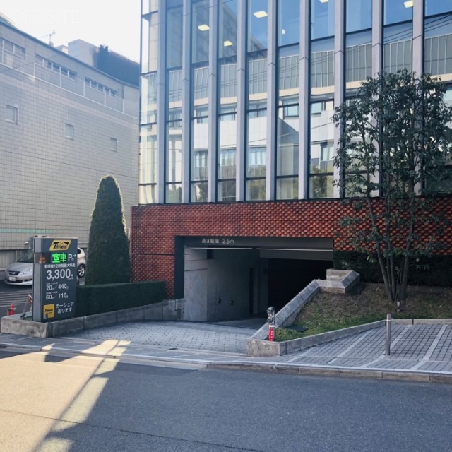 アイオス永田町(Aios永田町) 駐車場