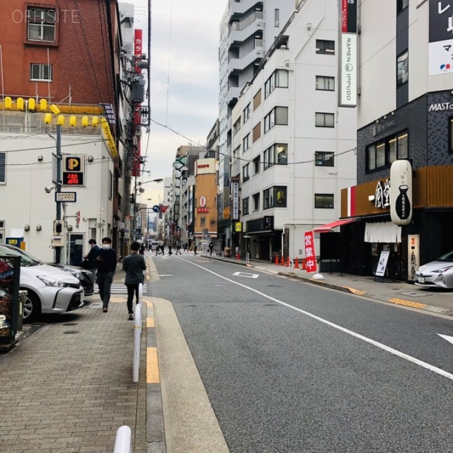 浜松町NHビル ビル前面道路