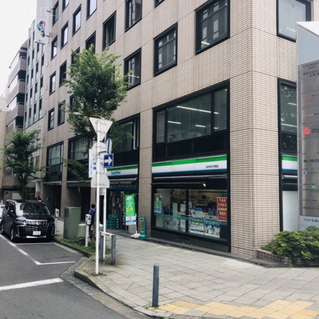 フコク生命横浜ビル 外観