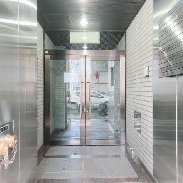 八重洲カトウビル エントランス