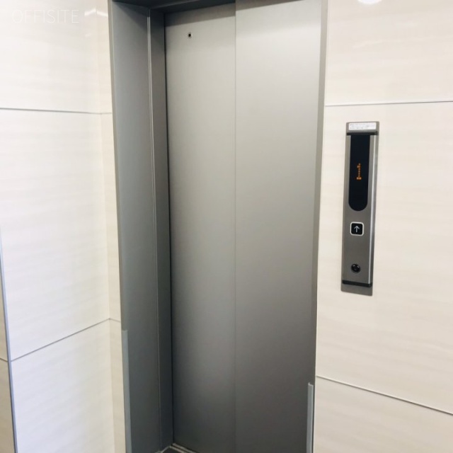 楠本第3ビル エレベーター