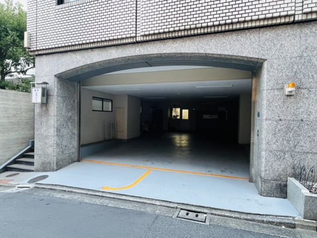 麹町広洋ビル 駐車場