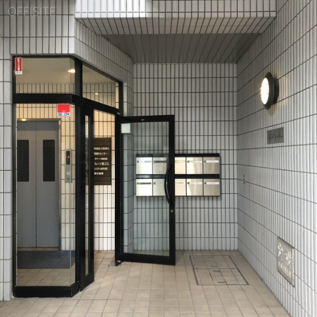 K・Kビル エントランス