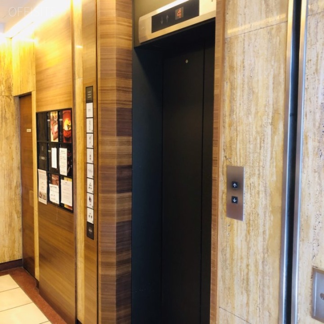 西銀座ビル エレベーター