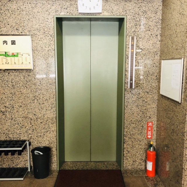 十全ビル本館・新館 エレベーター