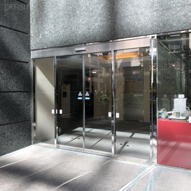 楠本第2ビル エントランス