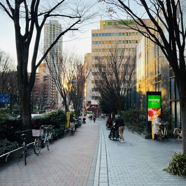 新宿グリーンタワー 周辺