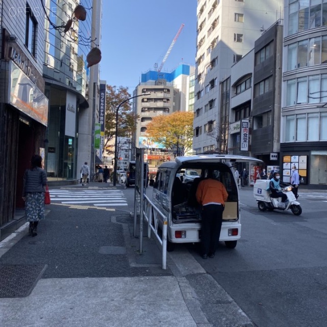 大沢ビル ビル前面道路