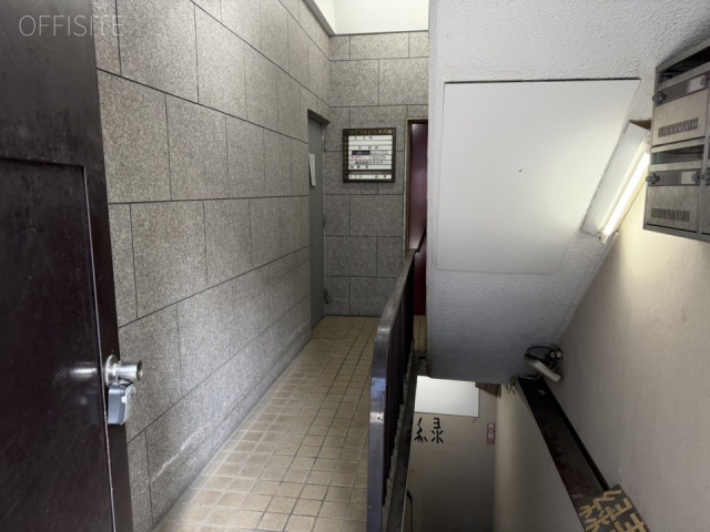 FMビル エントランス