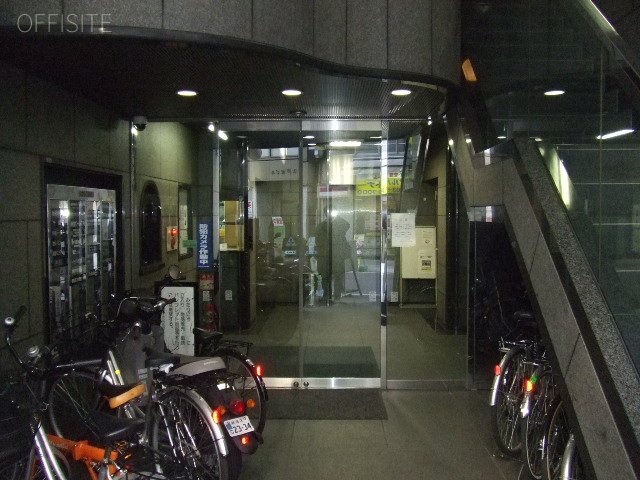 新宿ダイカンプラザビズネス清田ビル エントランス