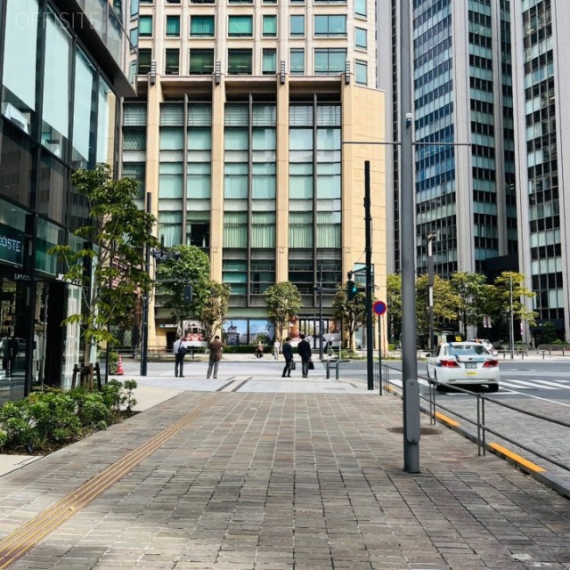 東宝日比谷プロムナードビル(11階:サービスオフィス) 前面歩道
