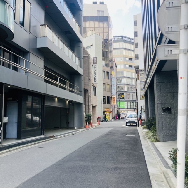 西新宿ビジネスキューブ 周辺