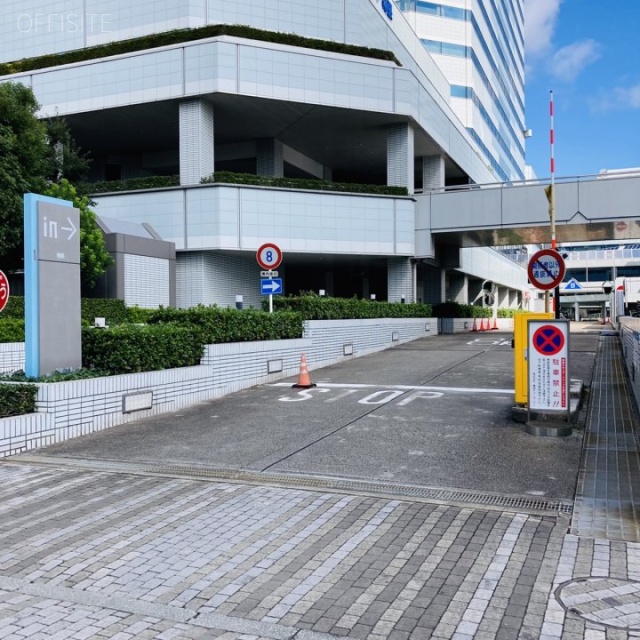 幕張テクノガーデン B棟 駐車場