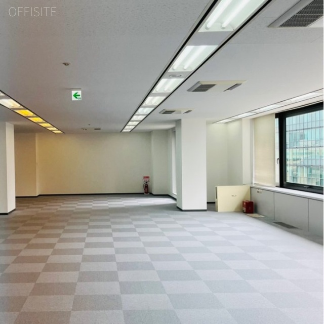 日本薬学会長井記念館 基準階 室内