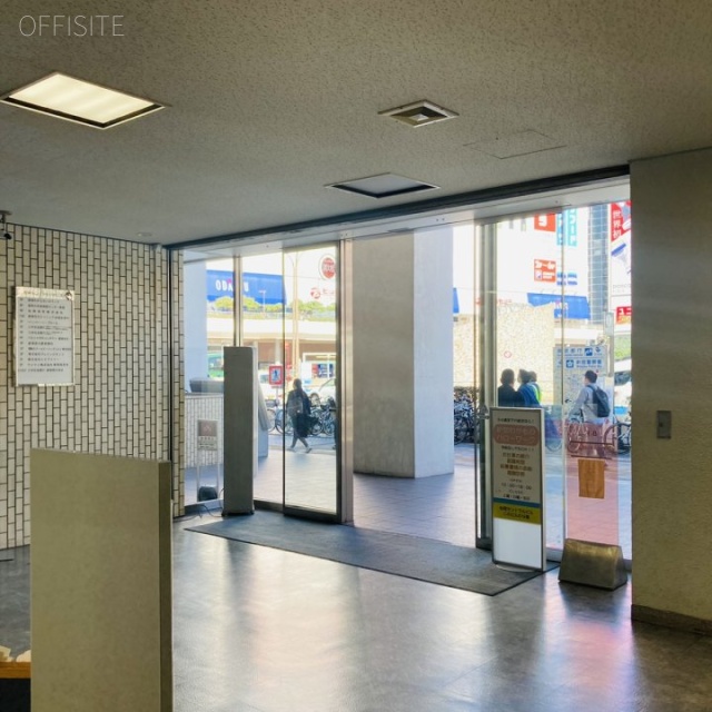 松岡セントラルビル エントランス