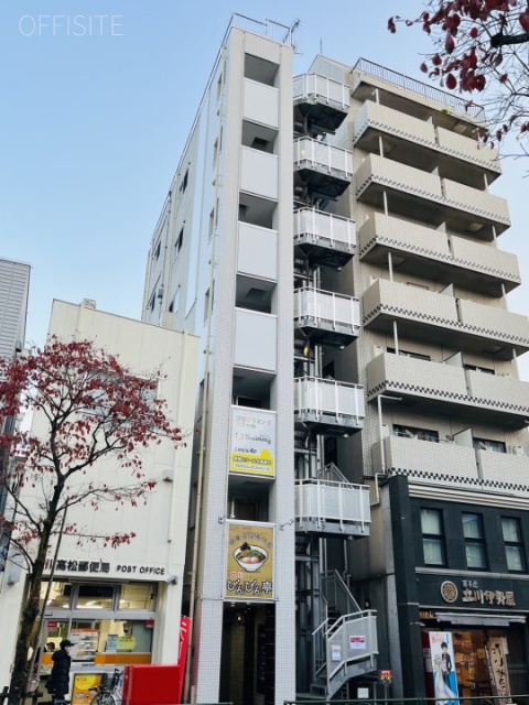 iーCAPビル 外観