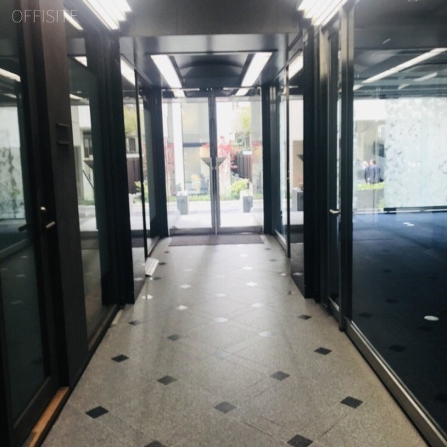 アヌシー青山 エントランス