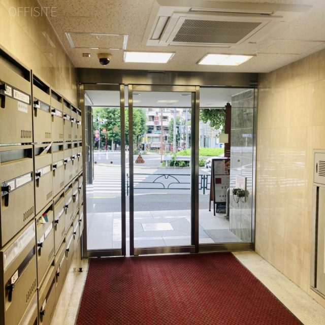 三貴ビル エントランス