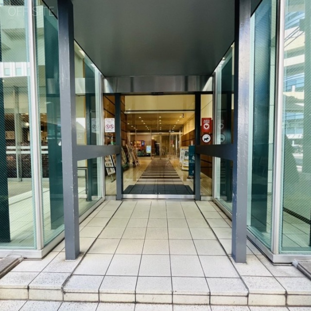 タイムズステーション池袋 エントランス