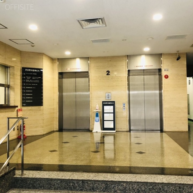 渋谷野村證券ビル エントランス