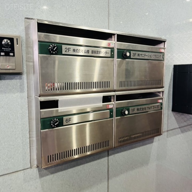 波崎ビル エントランス